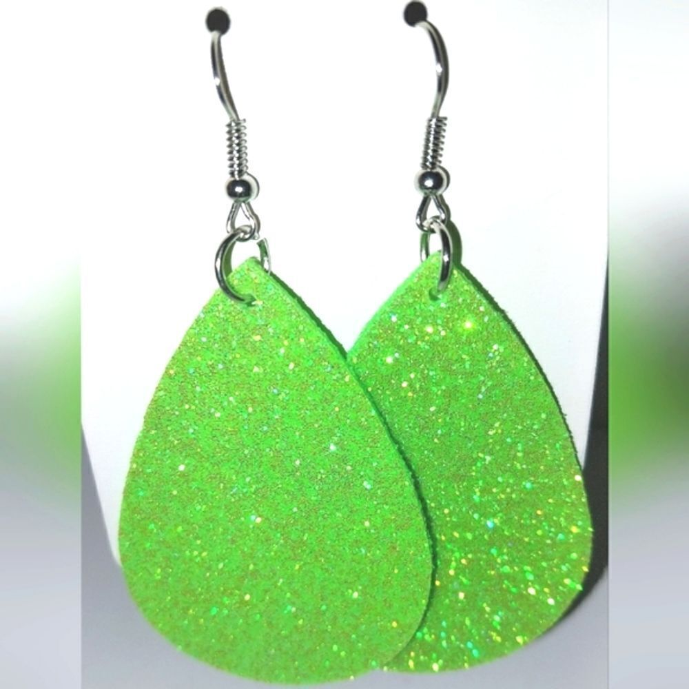 Beautiful bedazzled fashion earrings